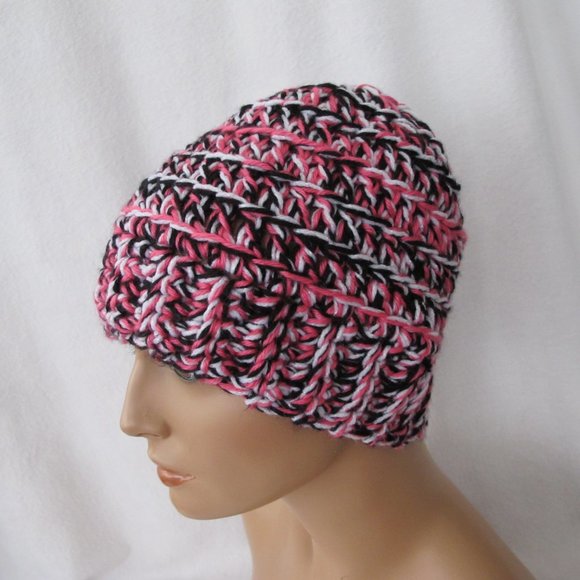 Must Bundle - New Handmade Chunky Winter Beanie - Picture 3 of 8